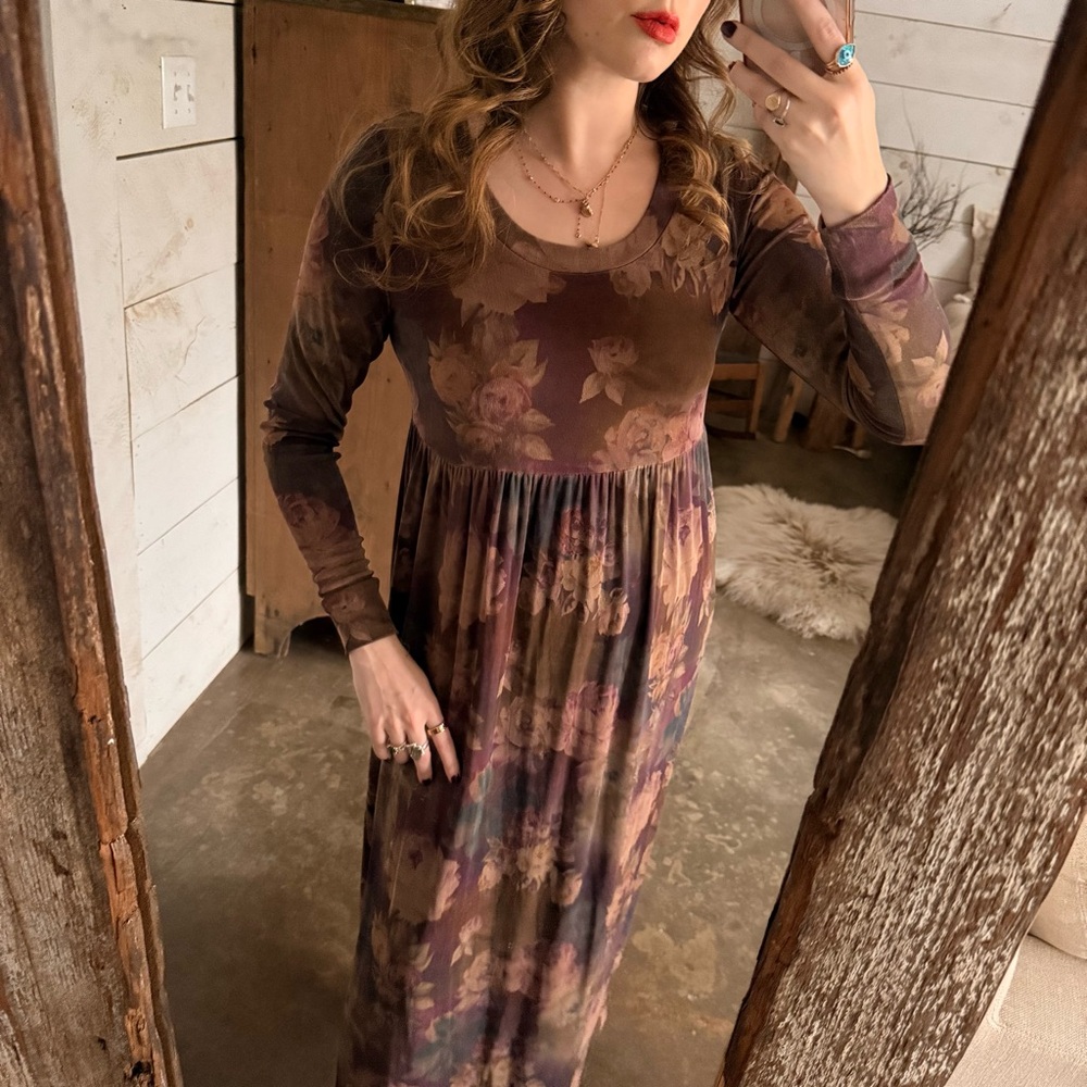 True vintage autumnal floral maxi long sleeve dress